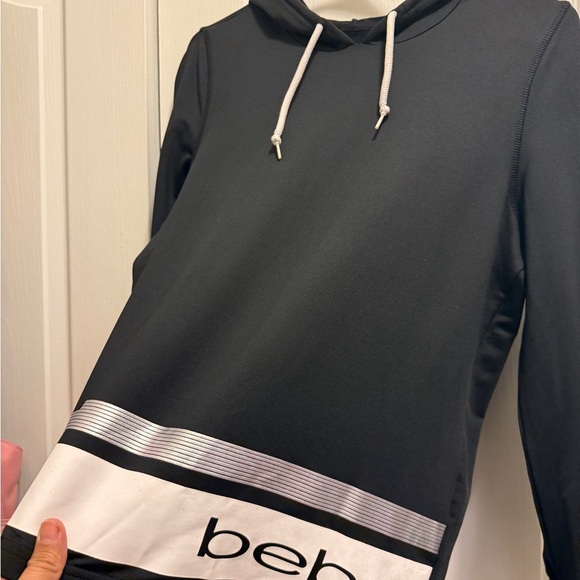 Bebe White Hooded Sweaters - Picture 8 of 10